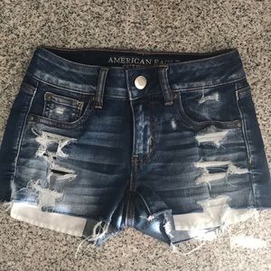 AEO Distressed Shortie